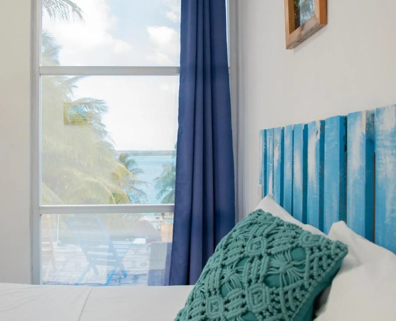 B 7 Blue Bacalar Apartment 0*,